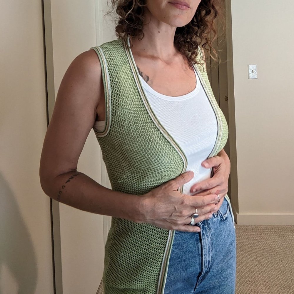 Vintage green knit vest